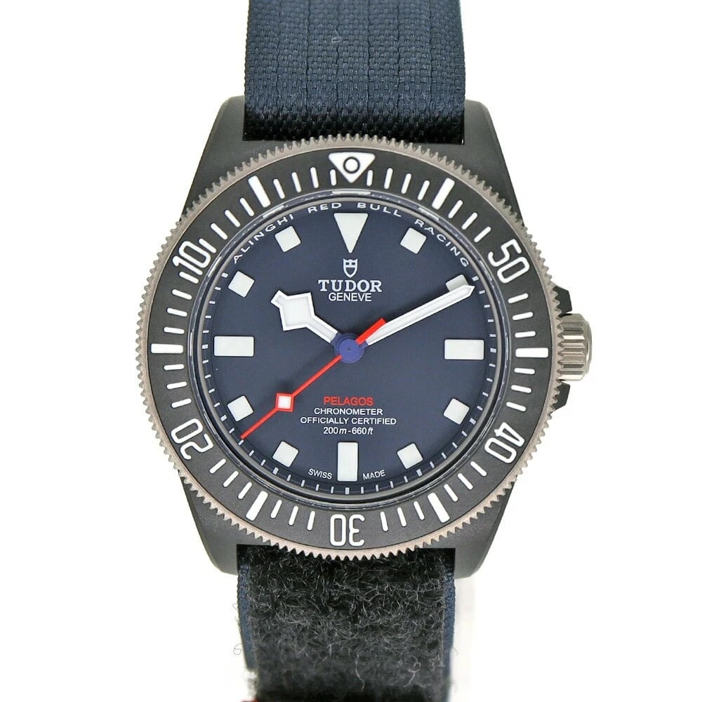TUDOR PELAGOS RED BLUE WATCH: TUDOR Pelagos Red Blue Watch Brand: TUDOR Type: Wristwatch Material: Band MaterialBlack Carbon Composite, Band MaterialBlack Carbon Composite, Case MaterialCase MaterialNA Color: blue Size: