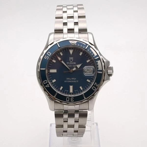 TUDOR PRINCE NAVY WATCH: TUDOR Prince Navy Watch Brand: TUDOR Type: Wristwatch Material: Band MaterialNA, Band MaterialNA, Case MaterialCase MaterialNA Color: navy Size: Wrist SizeNA, Case Size40mm Accessories: None