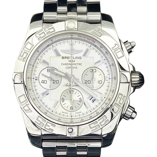 BREITLING SILVER WATCH: BREITLING Silver Watch Brand: BREITLING Type: Wristwatch Material: Band MaterialSs, Band MaterialSs, Case MaterialCase MaterialNA Color: silver Size: Wrist SizeNA, Case Size44mm Accessories: None