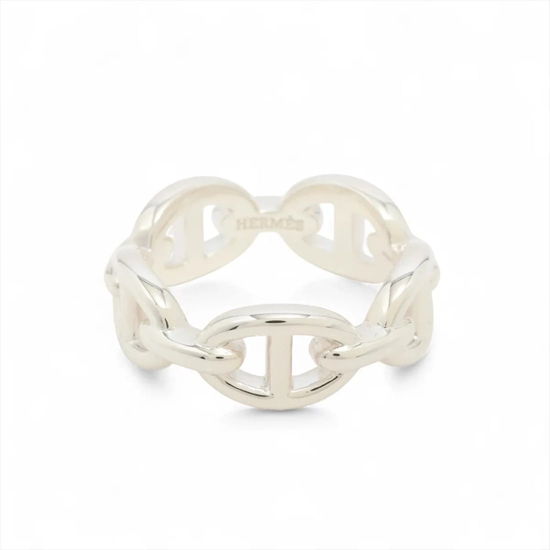 HERMES CHAINE D'ANCRE ENCHAINEE RING: Hermes Chaine d'Ancre Enchainee Ring Brand: Hermes Type/Style: Ring Material: 925, Color: Silver Size: 6.25 - 6.5 US Accessories: None Accessories Notice: When purchasing pre-owned goods,