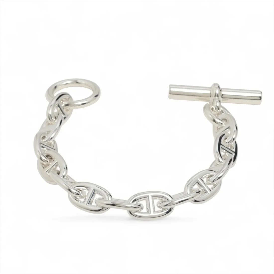 HERMES CHAINE D'ANCRE MM BRACELET: Hermes Chaine d'Ancre MM Bracelet Brand: Hermes Type/Style: Bracelet Material: 925, Color: Silver Size: Bracelet length:13 Accessories: None Accessories Notice: When purchasing pre-owned