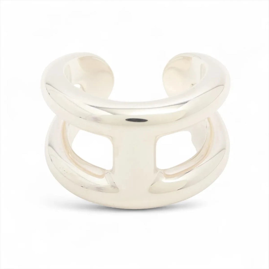 HERMES OSMOZ PM RING 925 SILVER: Hermes Osmoz PM Ring 925 Silver Brand: Hermes Type/Style: Ring Material: 925, Color: Silver Size: 5.5 - 5.75 US Accessories: None Accessories Notice: When purchasing pre-owned goods, please