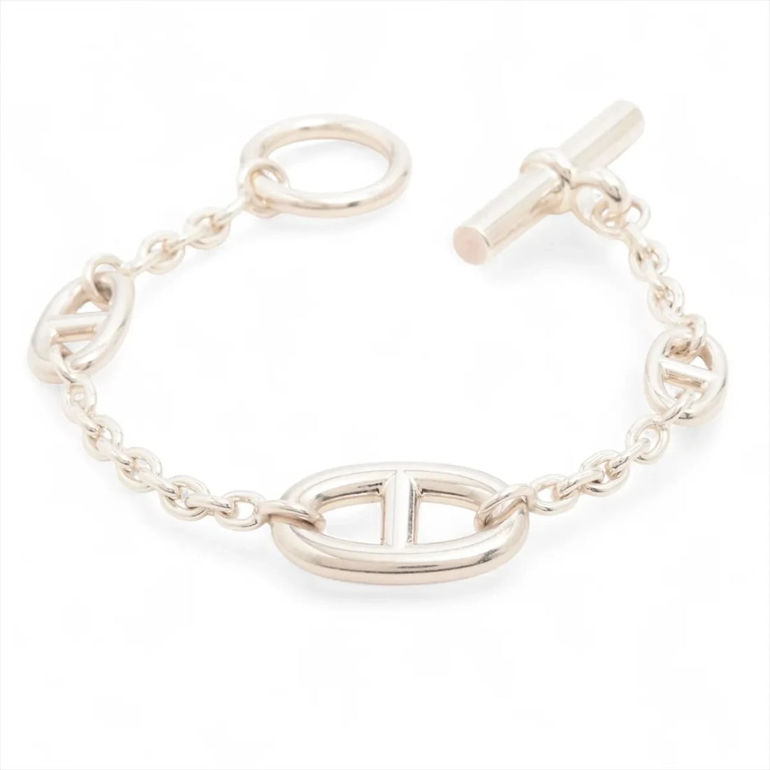 HERMES CHAINE D'ANCRE FARANDOLE BRACELET: Hermes Chaine d'Ancre Farandole Bracelet Brand: Hermes Type/Style: Bracelet Material: 925, Color: Silver Size: Bracelet length:14 Accessories: None Accessories Notice: When purchasing