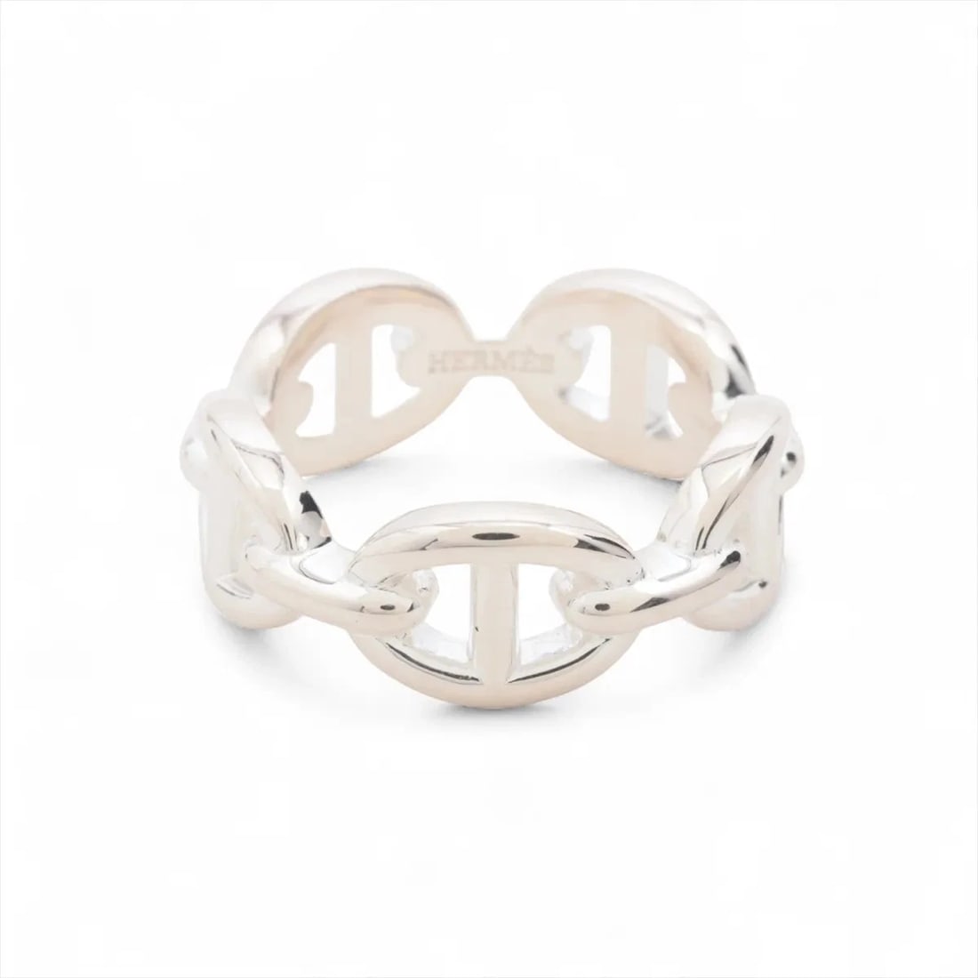 HERMES CHAINE D'ANCRE ENCHAINEE RING: Hermes Chaine d'Ancre Enchainee Ring Brand: Hermes Type/Style: Ring Material: 925, Color: Silver Size: 6 US Accessories: None Accessories Notice: When purchasing pre-owned goods, please refer