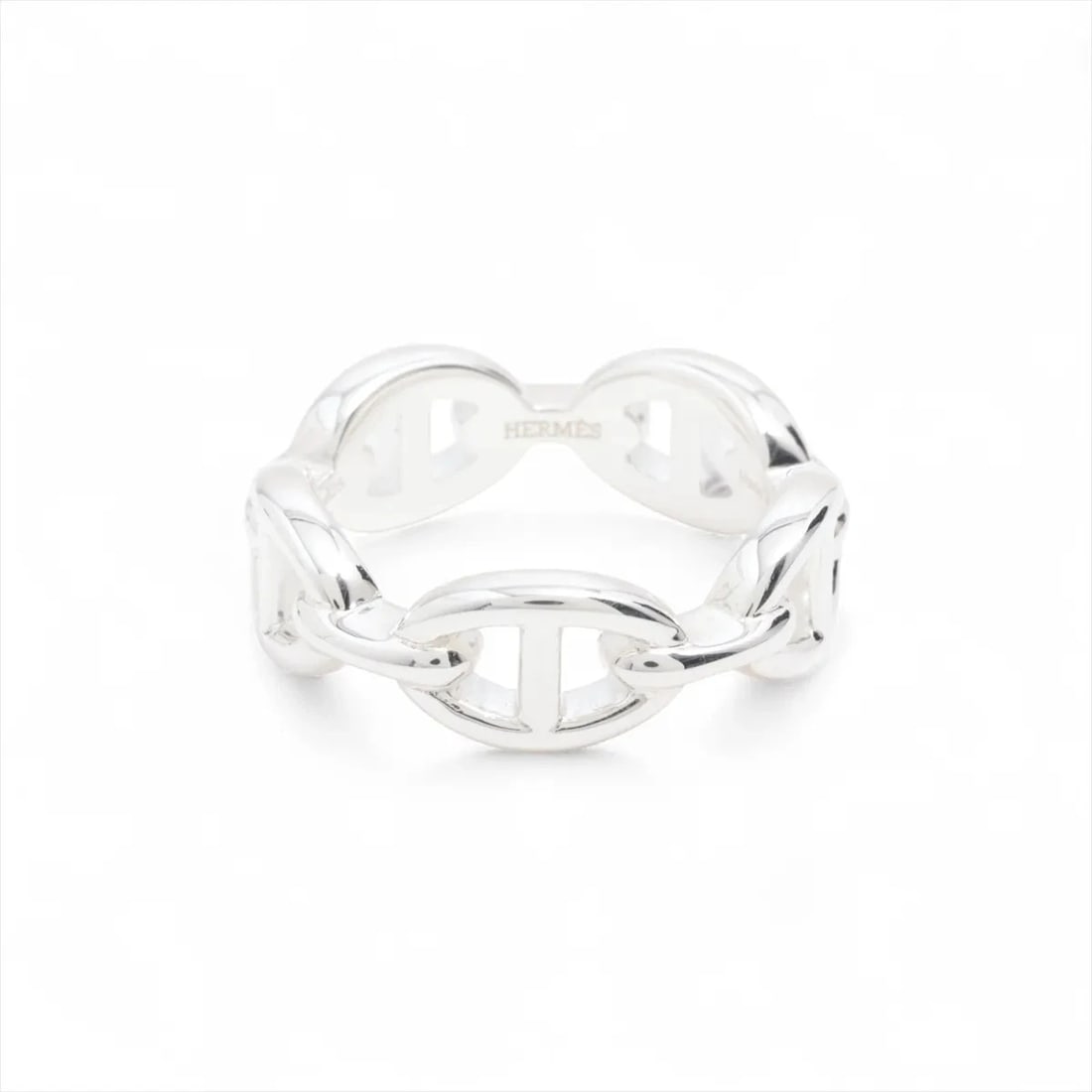 HERMES CHAINE D'ANCRE ENCHAINEE RING: Hermes Chaine d'Ancre Enchainee Ring Brand: Hermes Type/Style: Ring Material: 925, Color: Silver Size: 7 - 7.25 US Accessories: None Accessories Notice: When purchasing pre-owned goods,