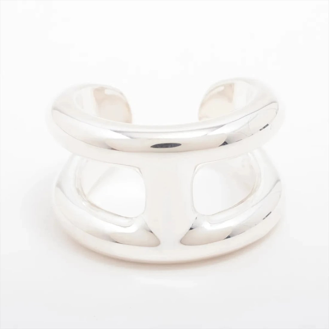 HERMES OSMO'S PM RING 925 SILVER: Hermes Osmo's PM Ring 925 Silver Brand: Hermes Type/Style: Ring Material: 925, Color: Silver Size: 5.5 - 5.75 US Accessories: None Accessories Notice: When purchasing pre-owned goods, please