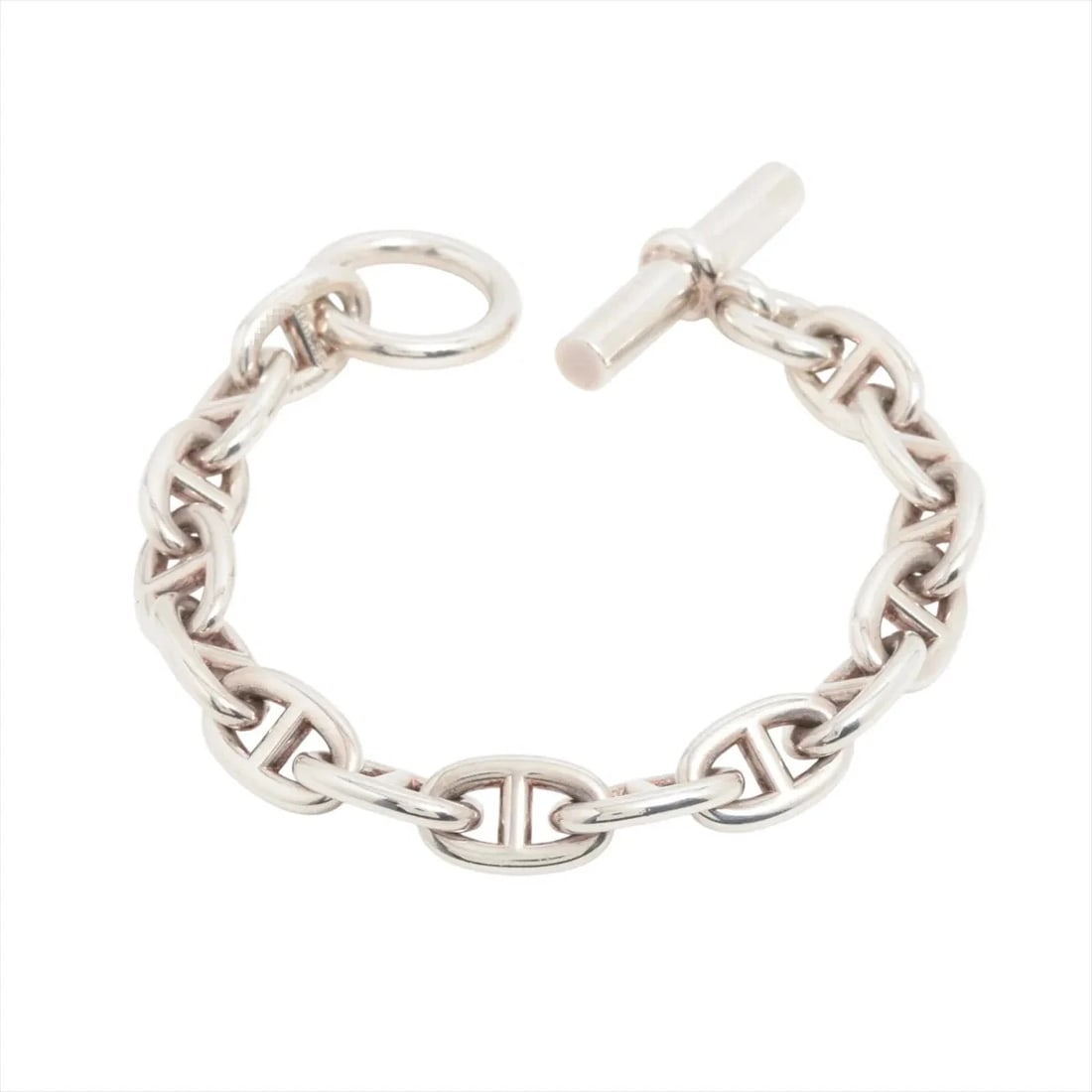 HERMES CHAINE D'ANCRE MM 2018 BRACELET: Hermes Chaine d'Ancre MM 2018 Bracelet Brand: Hermes Type/Style: Bracelet Material: 925, Color: Silver Size: Bracelet length:16.5 Accessories: None Accessories Notice: When purchasing