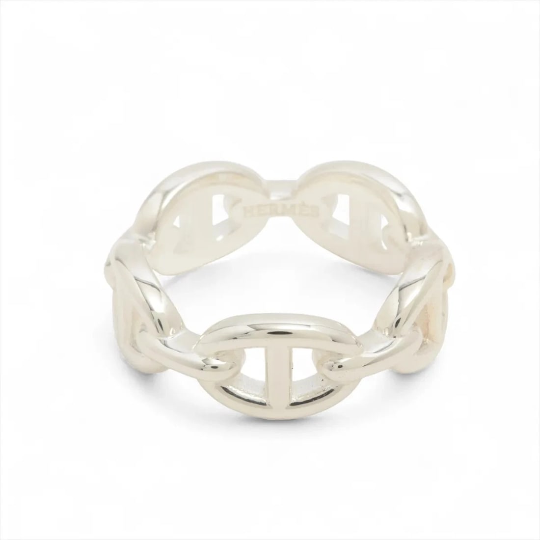 HERMES CHAINE D'ANCRE ENCHAINEE RING: Hermes Chaine d'Ancre Enchainee Ring Brand: Hermes Type/Style: Ring Material: 925, Color: Silver Size: 6.25 - 6.5 US Accessories: None Accessories Notice: When purchasing pre-owned goods,