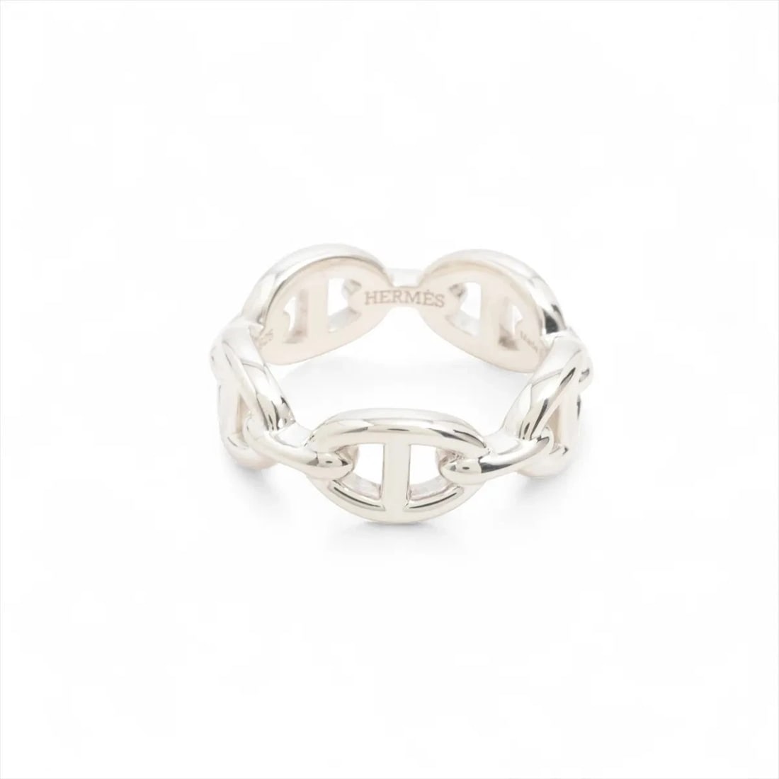 HERMES CHAINE D'ANCRE ENCHAINEE RING: Hermes Chaine d'Ancre Enchainee Ring Brand: Hermes Type/Style: Ring Material: 925, Color: Silver Size: 6 US Accessories: None Accessories Notice: When purchasing pre-owned goods, please refer