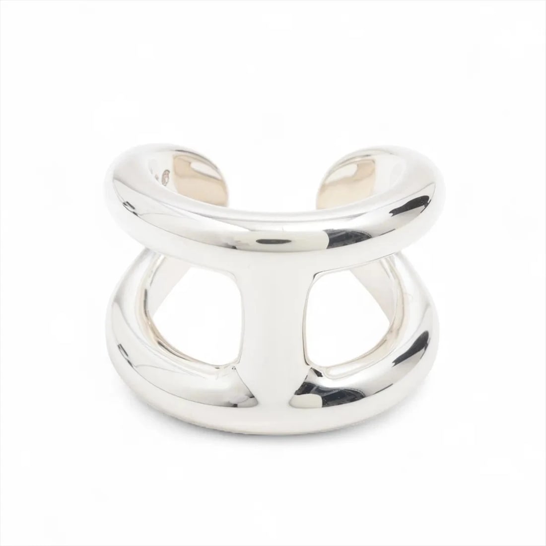 HERMES OSMO'S GM RING 925 SILVER: Hermes Osmo's GM Ring 925 Silver Brand: Hermes Type/Style: Ring Material: 925, Color: Silver Size: 6.25 - 6.5 US Accessories: None Accessories Notice: When purchasing pre-owned goods, plea