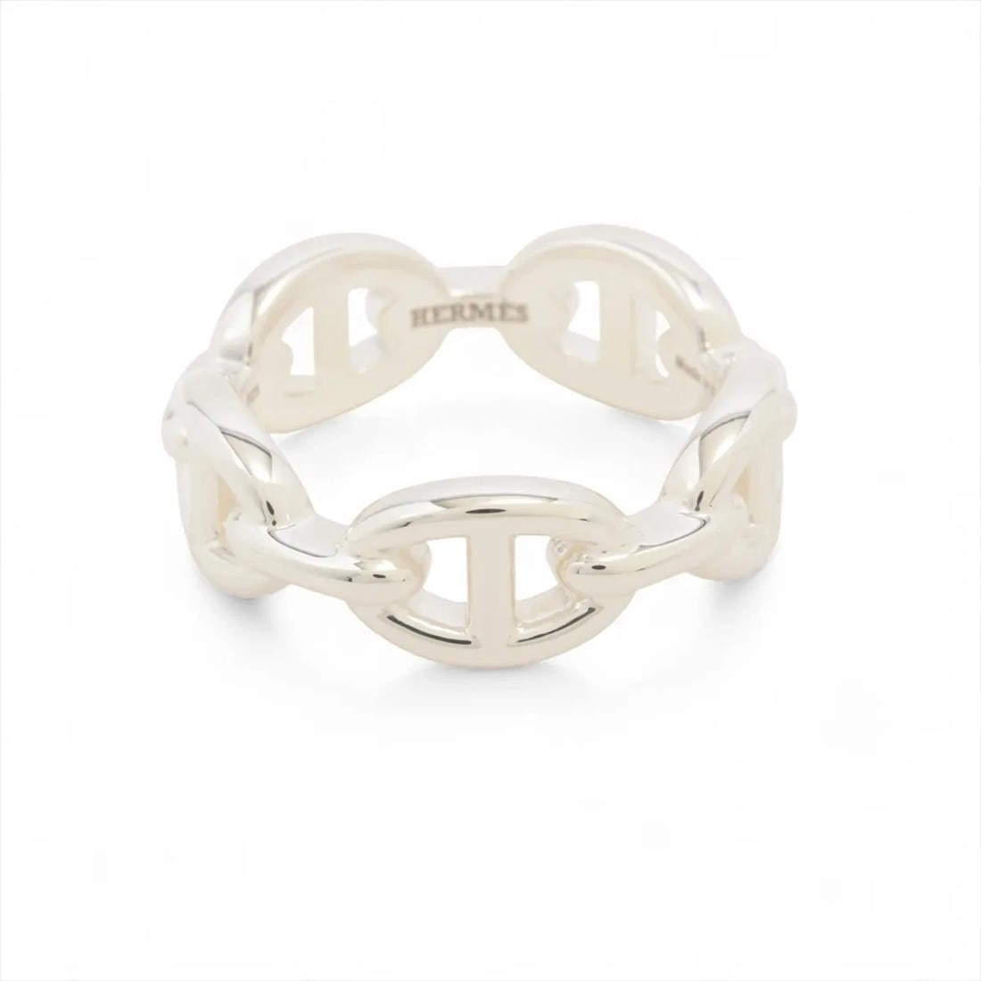 HERMES CHAINE D'ANCRE ENCHAINEE RING: Hermes Chaine d'Ancre Enchainee Ring Brand: Hermes Type/Style: Ring Material: 925, Color: Silver Size: 6.75 - 7 US Accessories: None Accessories Notice: When purchasing pre-owned goods,