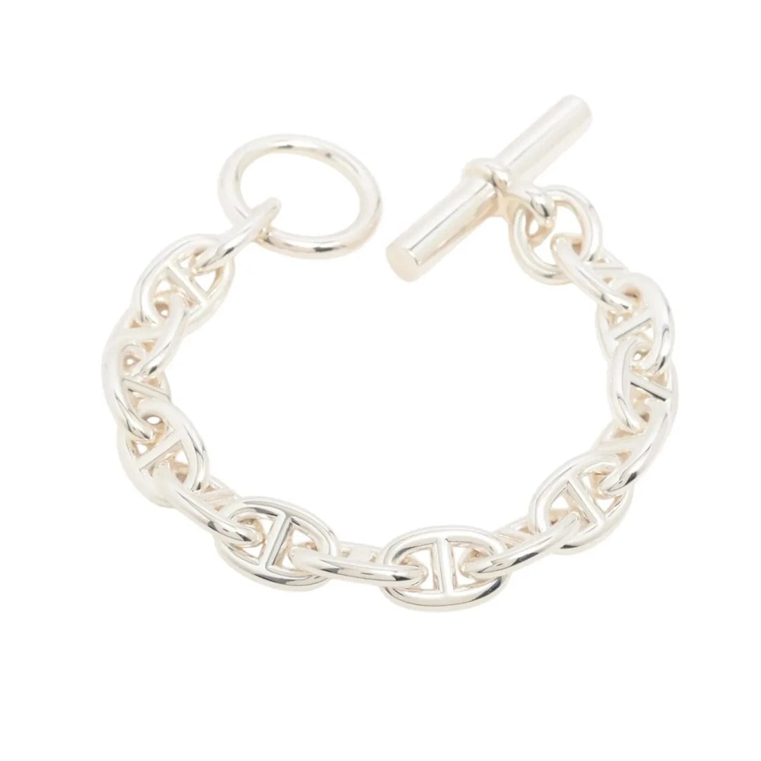 HERMES CHAINE D'ANCRE PM BRACELET: Hermes Chaine d'Ancre PM Bracelet Brand: Hermes Type/Style: Bracelet Material: 925, Color: Silver Size: Bracelet length:12.5 Accessories: None Accessories Notice: When purchasing pre-owned