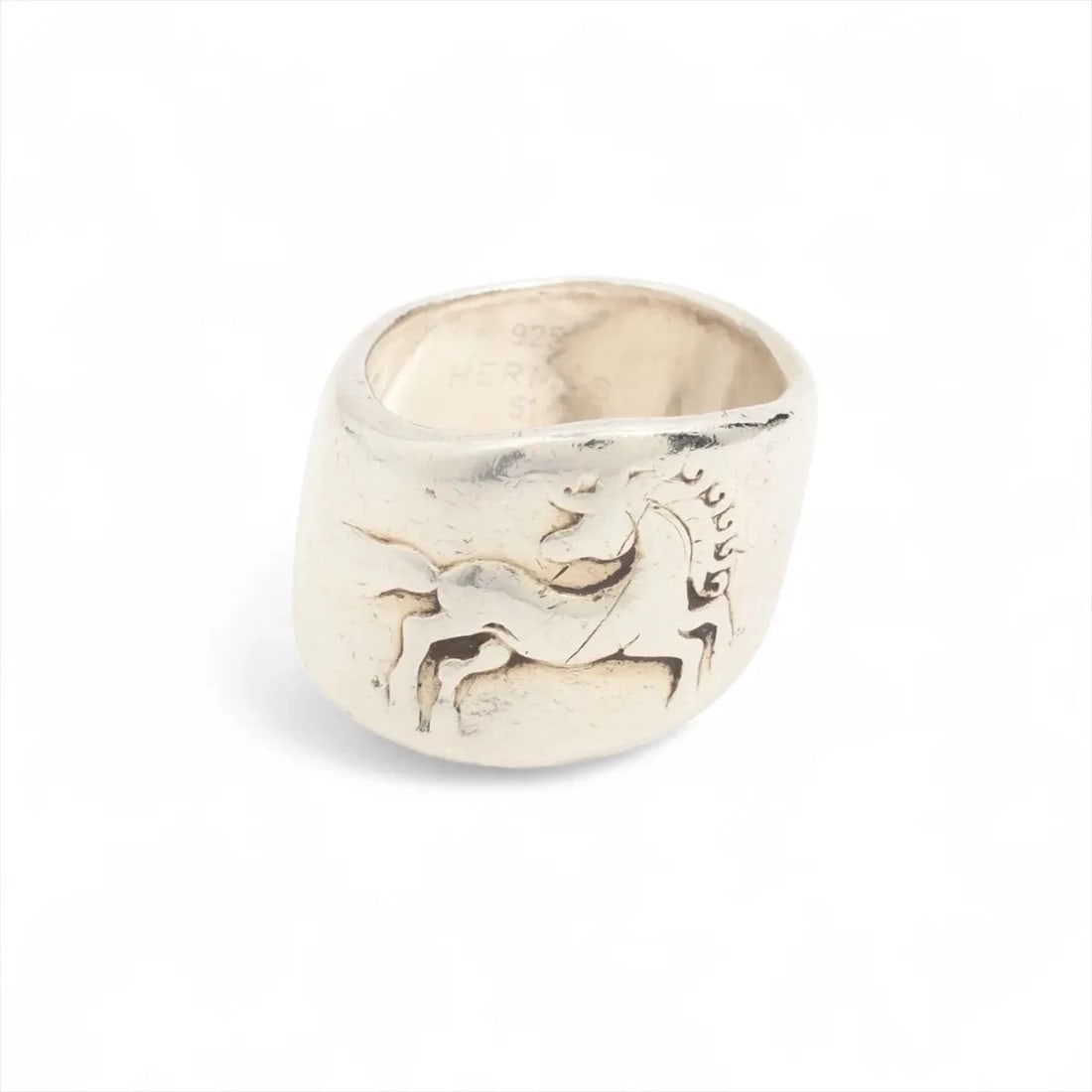 HERMES CHEVAL HOSE RING 925 SILVER: Hermes Cheval hose Ring 925 Silver Brand: Hermes Type/Style: Ring Material: 925, Color: Silver Size: 4.5 US Accessories: None Accessories Notice: When purchasing pre-owned goods, please refer