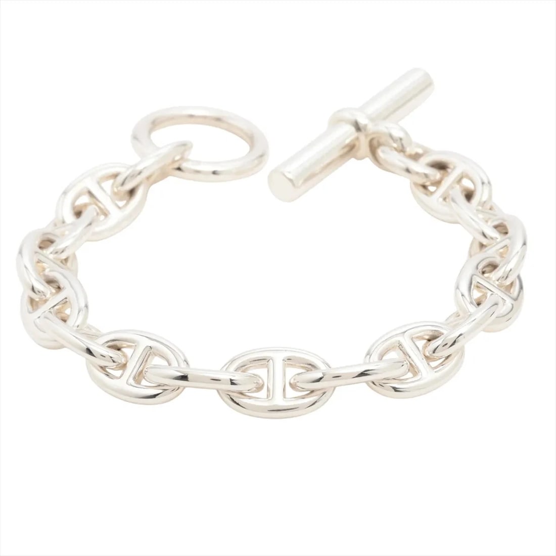 HERMES CHAINE D'ANCRE PM BRACELET: Hermes Chaine d'Ancre PM Bracelet Brand: Hermes Type/Style: Bracelet Material: 925, Color: Silver Size: Bracelet length:13.5 Accessories: None Accessories Notice: When purchasing pre-owned