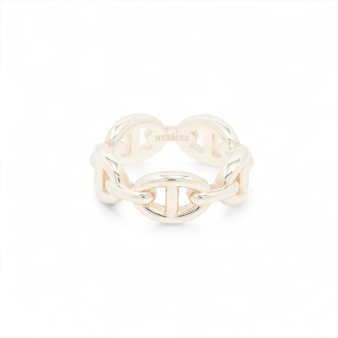 HERMES CHAINE D'ANCRE ENCHAINEE RING: Hermes Chaine d'Ancre Enchainee Ring Brand: Hermes Type/Style: Ring Material: 925, Color: Silver Size: 6 US Accessories: None Accessories Notice: When purchasing pre-owned goods, please refer