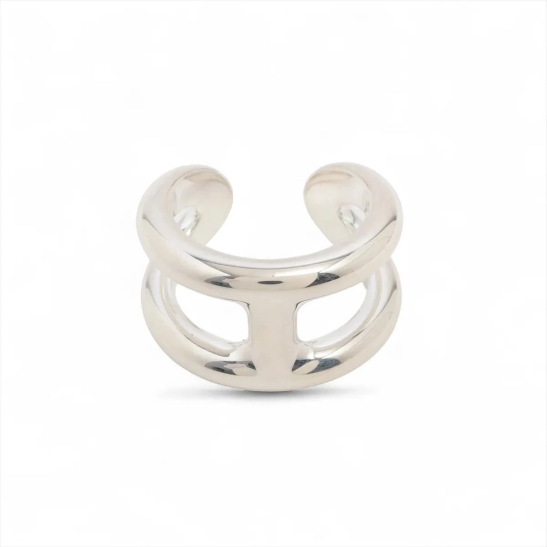 HERMES OSMOZ PM RING 925 SILVER: Hermes Osmoz PM Ring 925 Silver Brand: Hermes Type/Style: Ring Material: 925, Color: Silver Size: 6.25 - 6.5 US Accessories: None Accessories Notice: When purchasing pre-owned goods, pleas