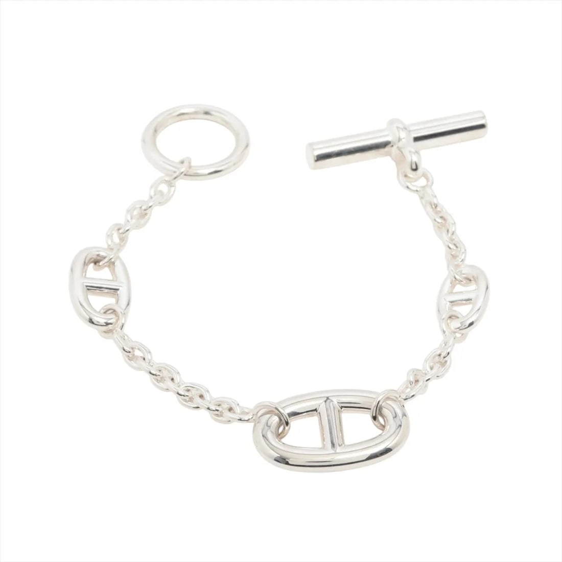 HERMES CHAINE D'ANCRE FARANDOLE BRACELET: Hermes Chaine d'Ancre Farandole Bracelet Brand: Hermes Type/Style: Bracelet Material: 925, Color: Silver Size: Bracelet length:14.5 Accessories: None Accessories Notice: When purchasing