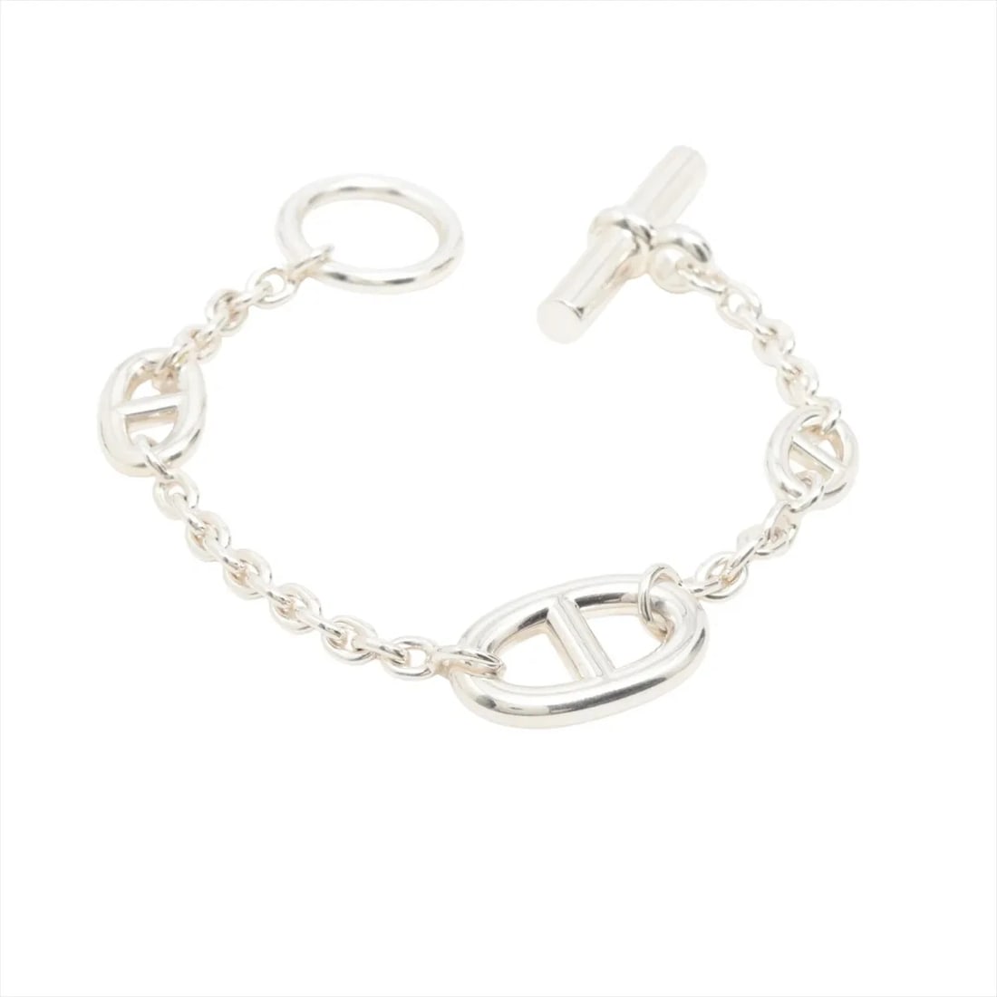 HERMES CHAINE D'ANCRE FARANDOLE BRACELET: Hermes Chaine d'Ancre Farandole Bracelet Brand: Hermes Type/Style: Bracelet Material: 925, Color: Silver Size: Bracelet length:15 Accessories: None Accessories Notice: When purchasing
