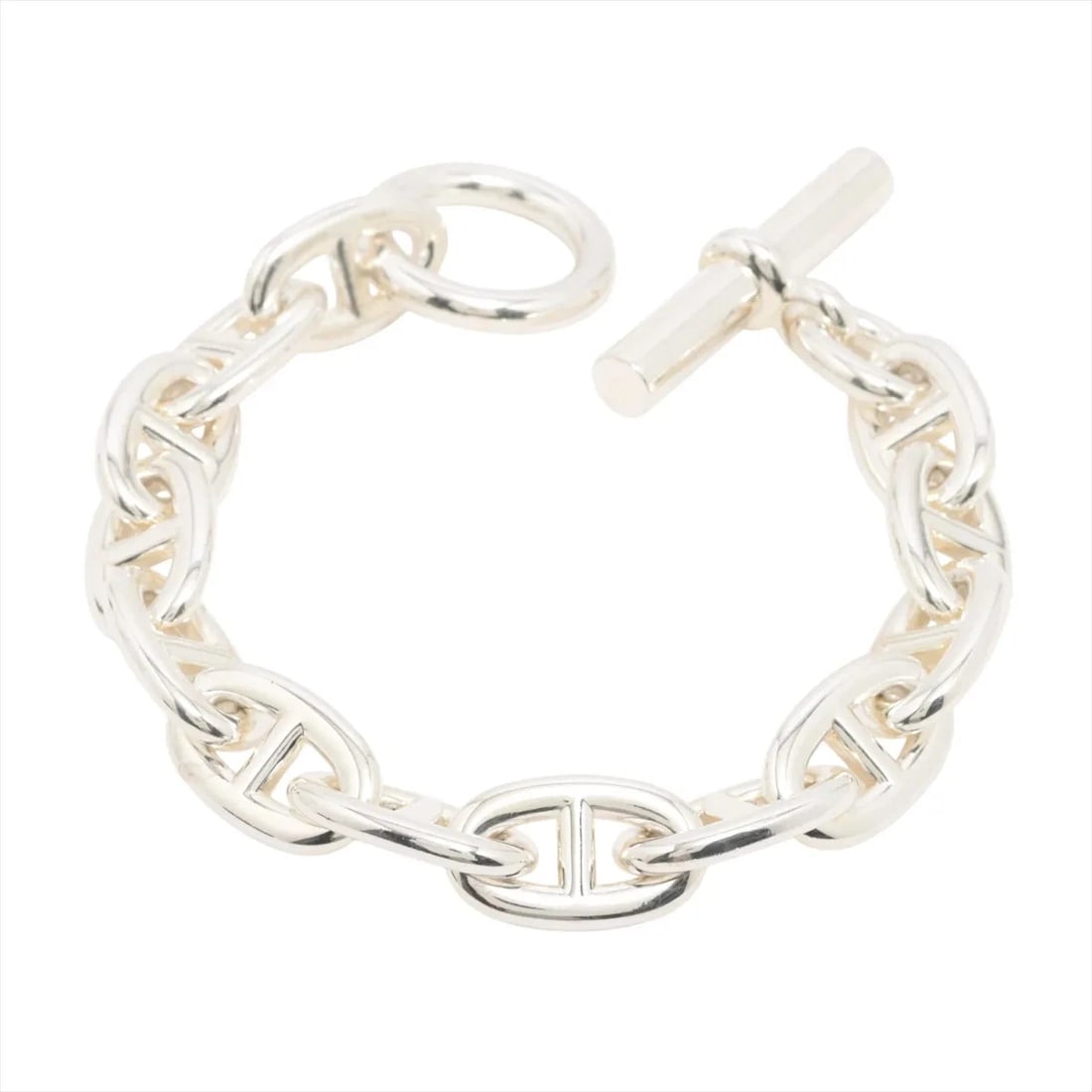HERMES CHAINE D'ANCRE TGM BRACELET: Hermes Chaine d'Ancre TGM Bracelet Brand: Hermes Type/Style: Bracelet Material: 925, Color: Silver Size: Bracelet length:19.5 Accessories: None Accessories Notice: When purchasing pre-owned