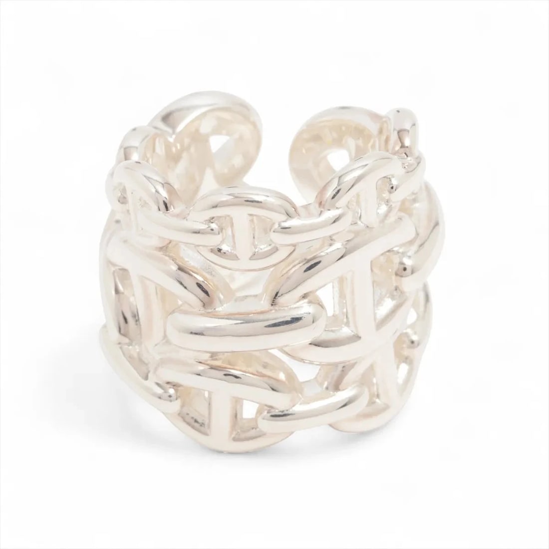 HERMES CHAINE D'ANCRE ENCHAINEE GM RING: Hermes Chaine d'Ancre Enchainee GM Ring Brand: Hermes Type/Style: Ring Material: 925, Color: Silver Size: 3.75 US Accessories: None Accessories Notice: When purchasing pre-owned goods, please