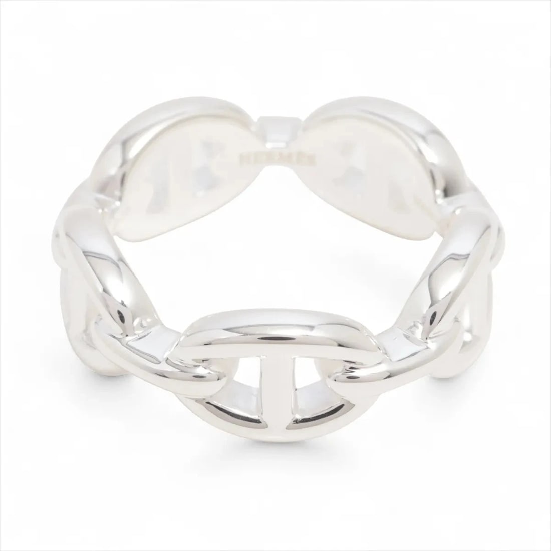 HERMES CHAINE D'ANCRE ENCHAINEE RING: Hermes Chaine d'Ancre Enchainee Ring Brand: Hermes Type/Style: Ring Material: 925, Color: Silver Size: 6 US Accessories: None Accessories Notice: When purchasing pre-owned goods, please refer