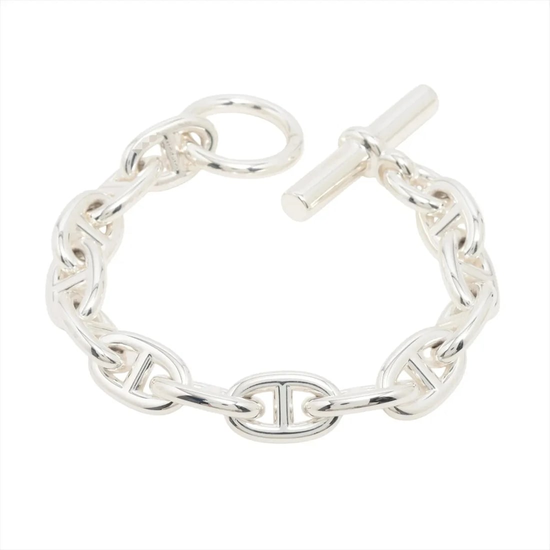 HERMES CHAINE D'ANCRE MM BRACELET: Hermes Chaine d'Ancre MM Bracelet Brand: Hermes Type/Style: Bracelet Material: 925, Color: Silver Size: Bracelet length:13.5 Accessories: None Accessories Notice: When purchasing pre-owned