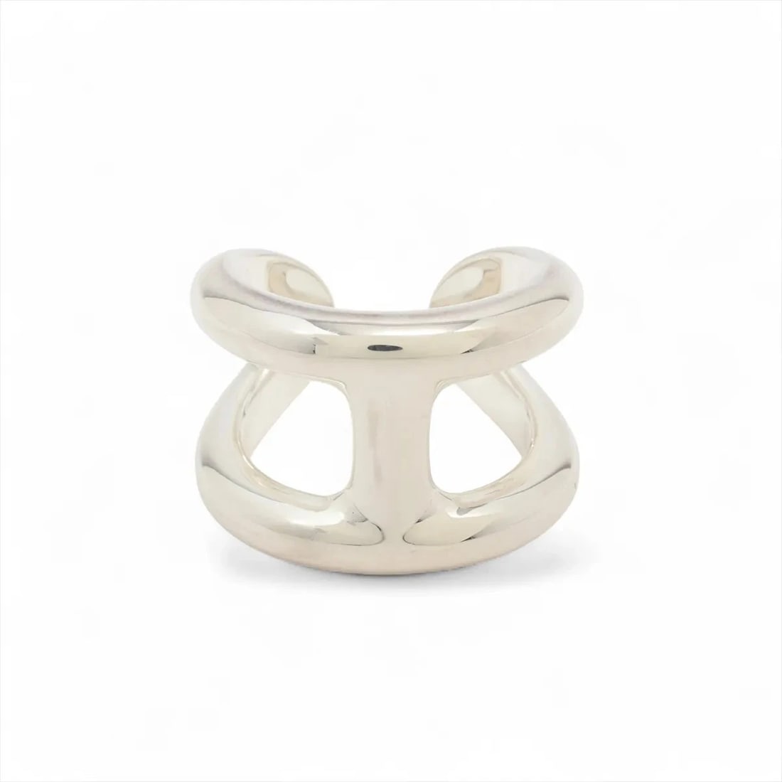 HERMES OSMO'S GM RING 925 SILVER: Hermes Osmo's GM Ring 925 Silver Brand: Hermes Type/Style: Ring Material: 925, Color: Silver Size: 6.25 - 6.5 US Accessories: None Accessories Notice: When purchasing pre-owned goods, plea