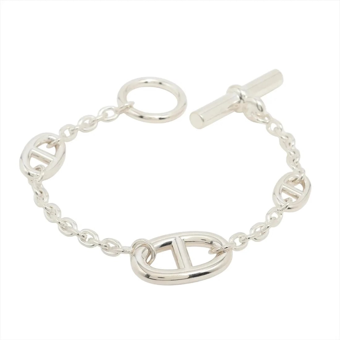 HERMES CHAINE D'ANCRE FARANDOLE BRACELET: Hermes Chaine d'Ancre Farandole Bracelet Brand: Hermes Type/Style: Bracelet Material: 925, Color: Silver Size: Bracelet length:15.5 Accessories: None Accessories Notice: When purchasing