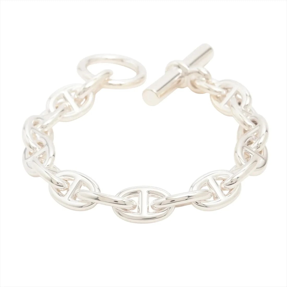 HERMES CHAINE D'ANCRE PM BRACELET: Hermes Chaine d'Ancre PM Bracelet Brand: Hermes Type/Style: Bracelet Material: 925, Color: Silver Size: Bracelet length:13.5 Accessories: None Accessories Notice: When purchasing pre-owned