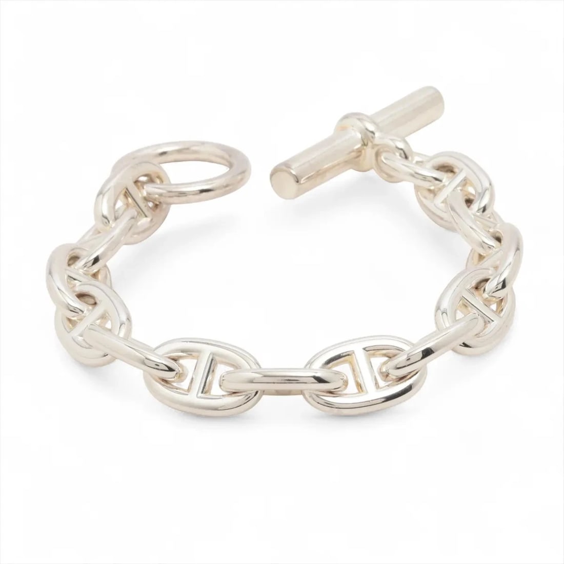HERMES CHAINE D'ANCRE MM BRACELET: Hermes Chaine d'Ancre MM Bracelet Brand: Hermes Type/Style: Bracelet Material: 925, Color: Not Specified Size: Bracelet length:13 Accessories: None Accessories Notice: When purchasing