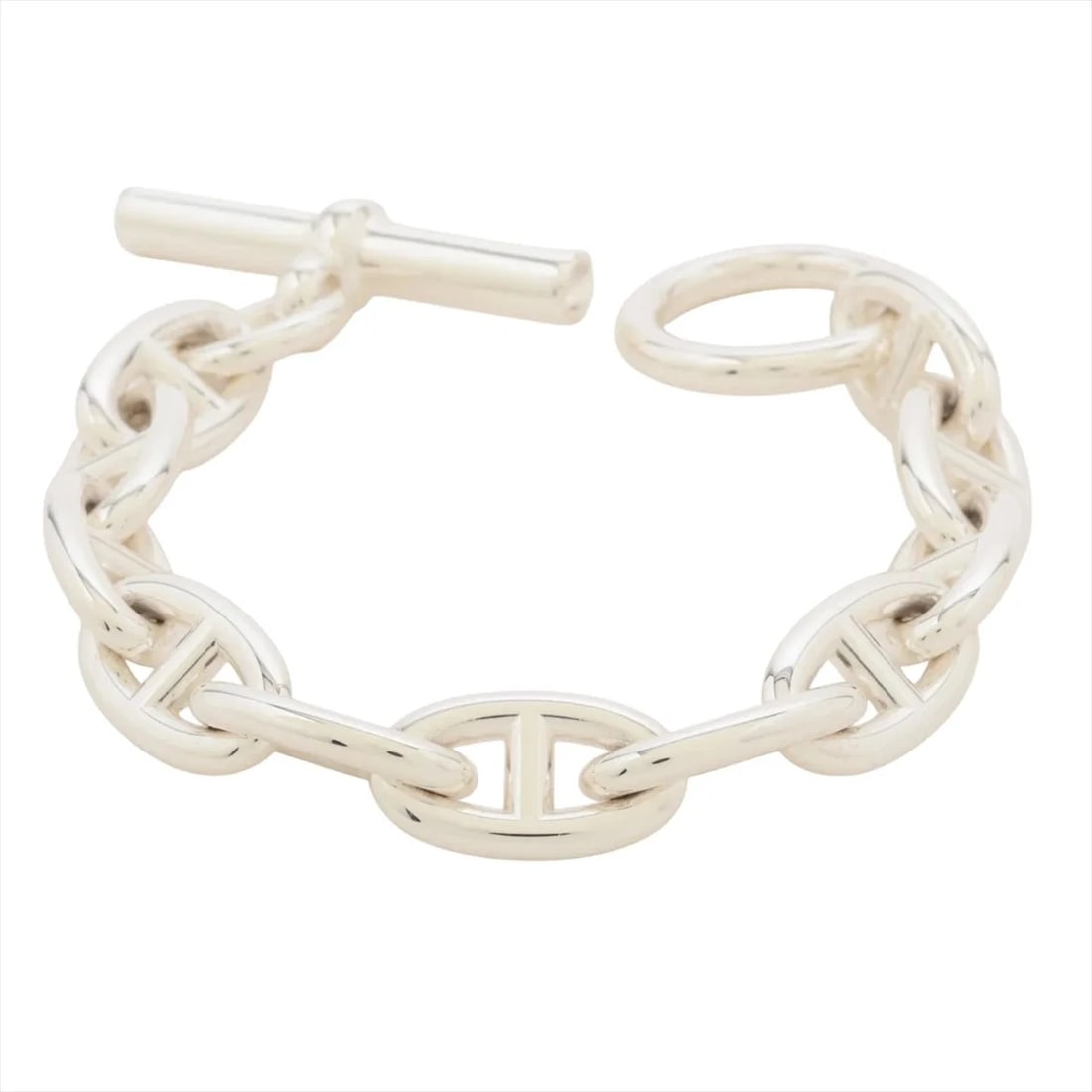 HERMES CHAINE D'ANCRE GM BRACELET: Hermes Chaine d'Ancre GM Bracelet Brand: Hermes Type/Style: Bracelet Material: 925, Color: Silver Size: Bracelet length:14.5 Accessories: None Accessories Notice: When purchasing pre-owned