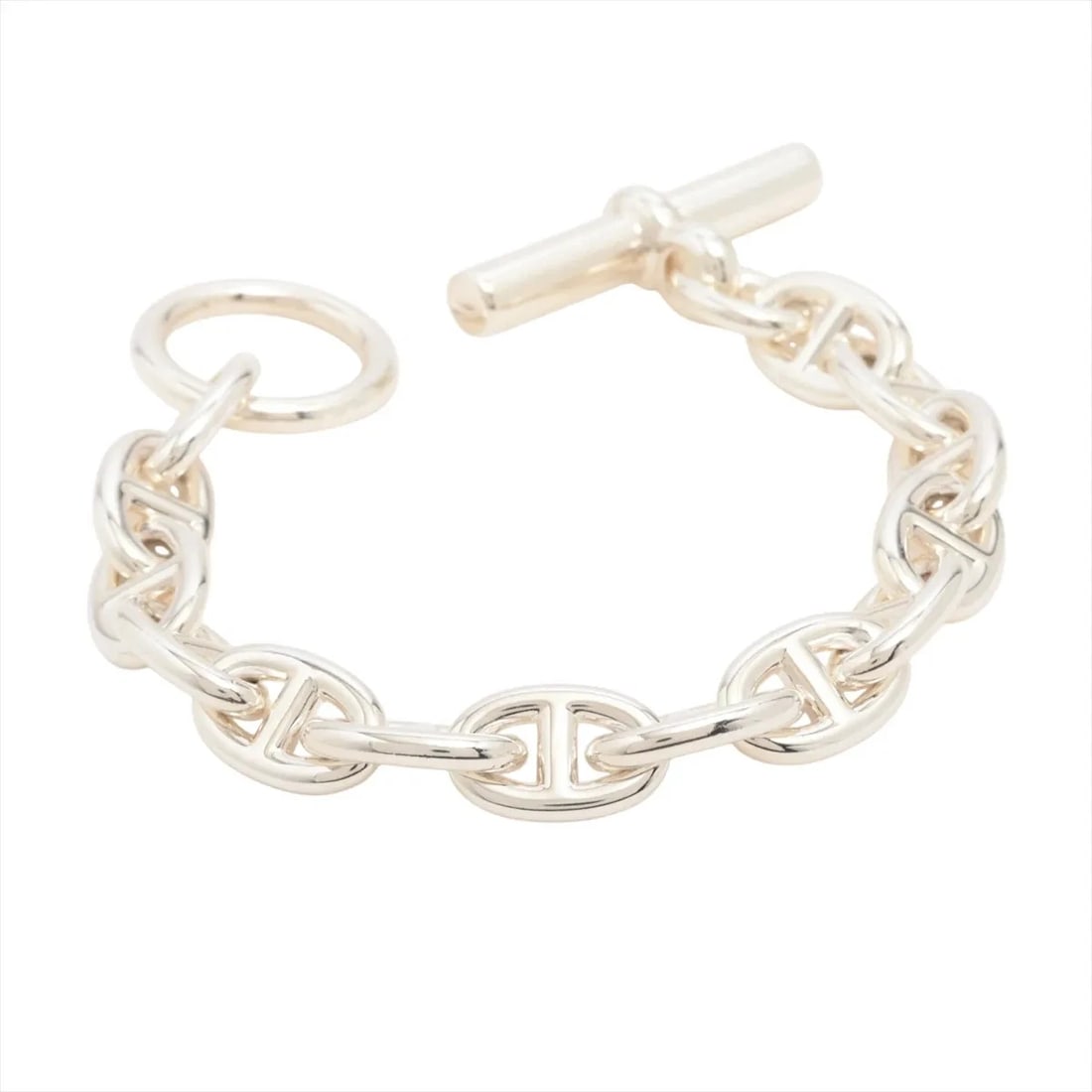 HERMES CHAINE D'ANCRE PM BRACELET: Hermes Chaine d'Ancre PM Bracelet Brand: Hermes Type/Style: Bracelet Material: 925, Color: Silver Size: 9.5 - 9.75 US Accessories: None Accessories Notice: When purchasing pre-owned goods,
