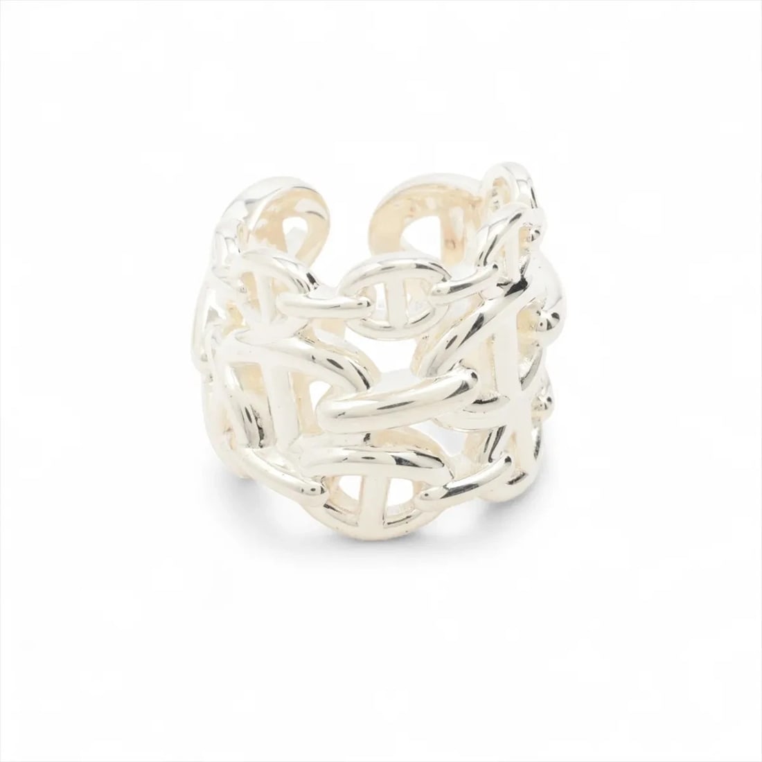 HERMES CHAINE D'ANCRE ENCHAINEE GM RING: Hermes Chaine d'Ancre Enchainee GM Ring Brand: Hermes Type/Style: Ring Material: 925, Color: Silver Size: 4.5 US Accessories: None Accessories Notice: When purchasing pre-owned goods, please