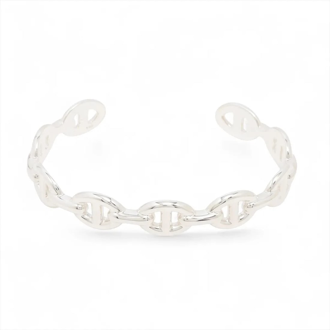 HERMES CHAINE D'ANCRE ENCHAINEE BANGLE: Hermes Chaine d'Ancre Enchainee Bangle Brand: Hermes Type/Style: Bracelet Material: 925, Color: Silver Size: Bracelet length:16 Accessories: None Accessories Notice: When purchasing pre-owned