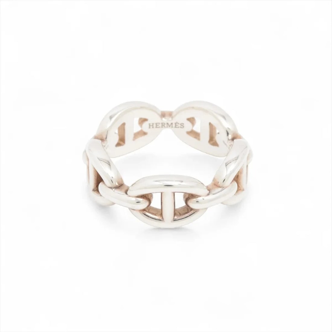HERMES CHAINE D'ANCRE ENCHAINEE RING: Hermes Chaine d'Ancre Enchainee Ring Brand: Hermes Type/Style: Ring Material: 925, Color: Silver Size: 6 US Accessories: None Accessories Notice: When purchasing pre-owned goods, please refer