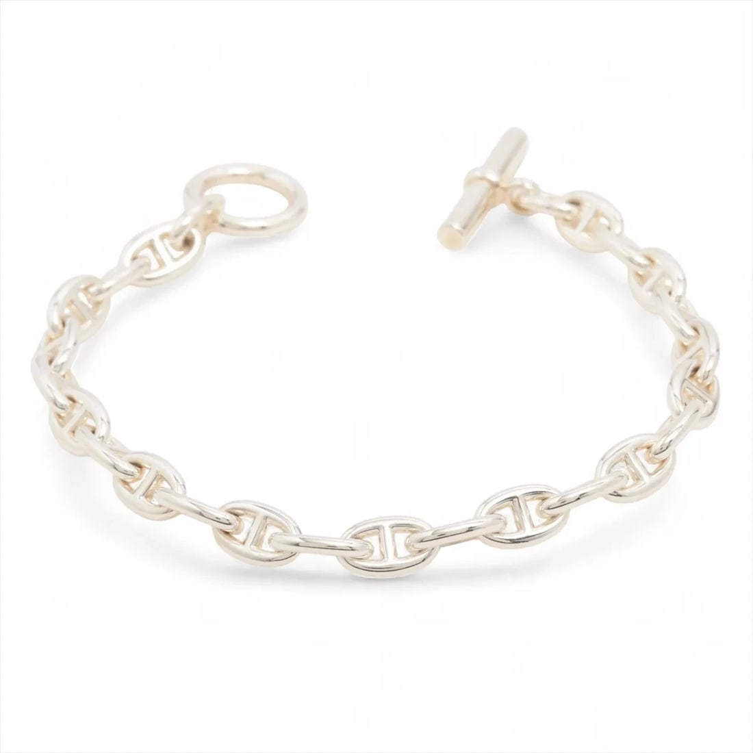 HERMES CHAINE D'ANCRE TPM BRACELET: Hermes Chaine d'Ancre TPM Bracelet Brand: Hermes Type/Style: Bracelet Material: 925, Color: Silver Size: Bracelet length:14.5 Accessories: None Accessories Notice: When purchasing pre-owned