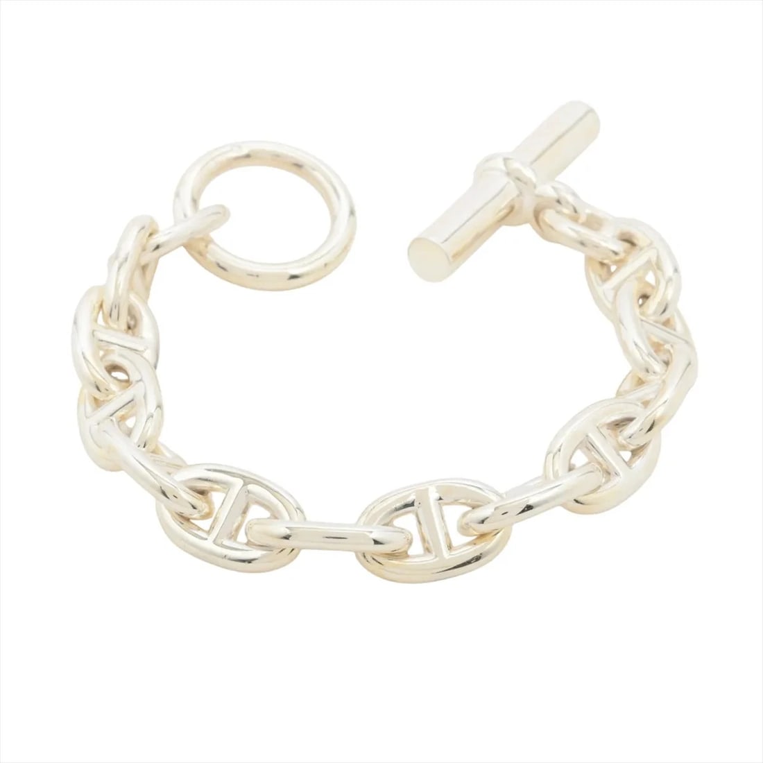 HERMES CHAINE D'ANCRE MM BRACELET: Hermes Chaine d'Ancre MM Bracelet Brand: Hermes Type/Style: Bracelet Material: 925, Color: Silver Size: Bracelet length:13.5 Accessories: None Accessories Notice: When purchasing pre-owned