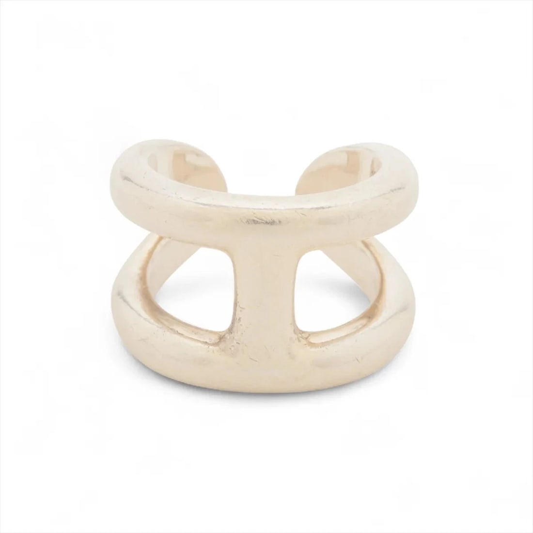 HERMES OSMO'S GM RING 925 SILVER: Hermes Osmo's GM Ring 925 Silver Brand: Hermes Type/Style: Ring Material: 925, Color: Silver Size: 8.25 - 8.5 US Accessories: None Accessories Notice: When purchasing pre-owned goods, plea