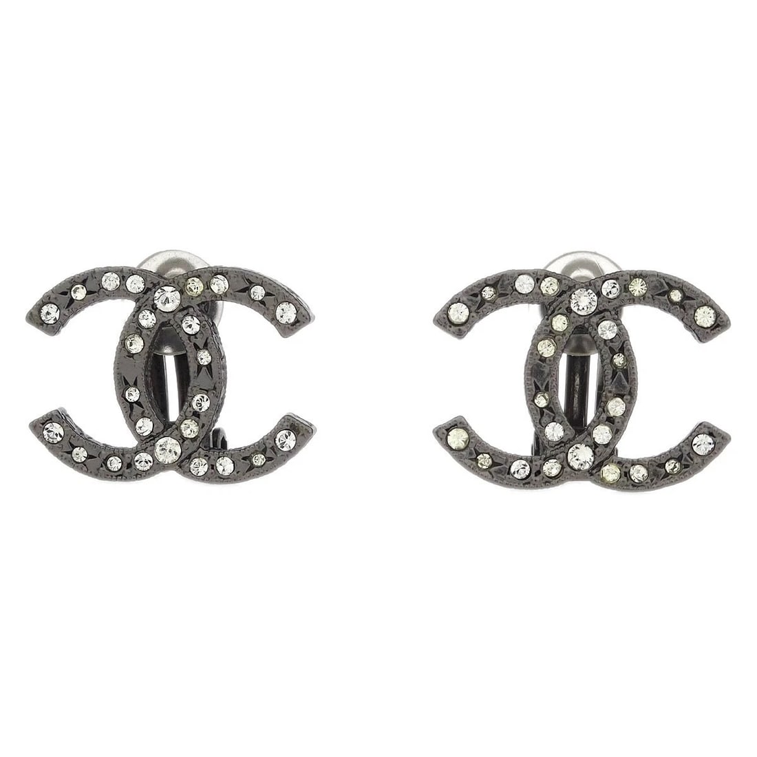 CHANEL CC EARRINGS CLIP-ON SILVER: Chanel CC Earrings Clip-On Silver Brand: CHANEL Type/Style: Earrings Material: Silver Plated, Color: Silver Size: W 2.2 x H 1.7 cm Accessories: None Accessories Notice: When purchasing pre