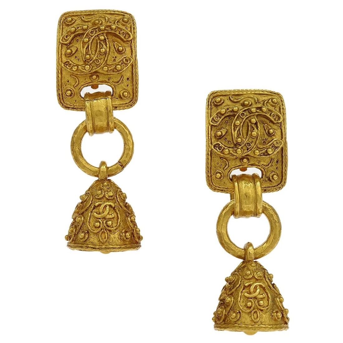 CHANEL BELL DANGLE EARRINGS CLIP-ON GOLD: Chanel Bell Dangle Earrings Clip-On Gold Brand: Chanel Type/Style: Earrings Material: Gold Plated, Color: Gold Size: W 2.0 x H 6.0 cm Accessories: None Accessories Notice: When purchasing