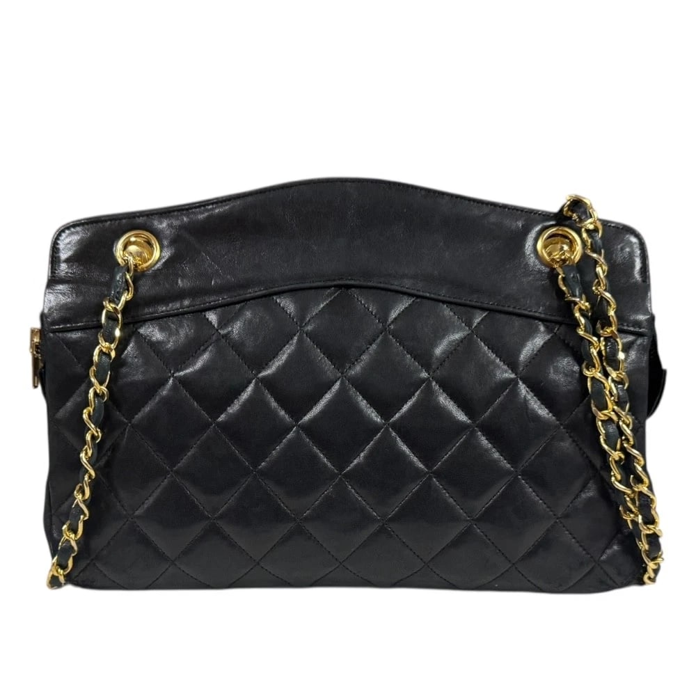 CHANEL SHOULDER BAG LAMBSKIN MATRASSE: CHANEL Shoulder Bag lambskin Matrasse Brand: CHANEL Type: Shoulder Bag Material/Exterior Material: lambskin Color/Exterior Color: black Size: W11.0 x H7.9 x D3.0inch Shoulder:40.6inch 