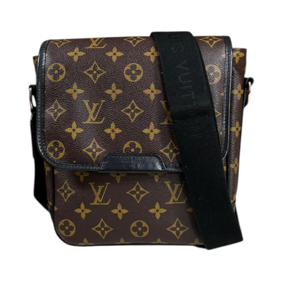 LOUIS VUITTON SHOULDER BAG CROSS BODY: LOUIS VUITTON Shoulder Bag Cross Body Brand: LOUIS VUITTON Type: Shoulder Bag Material/Exterior Material: Monogram macacer Color/Exterior Color: Brown / black Size: W7.5 x H7.9 x D2.4inch