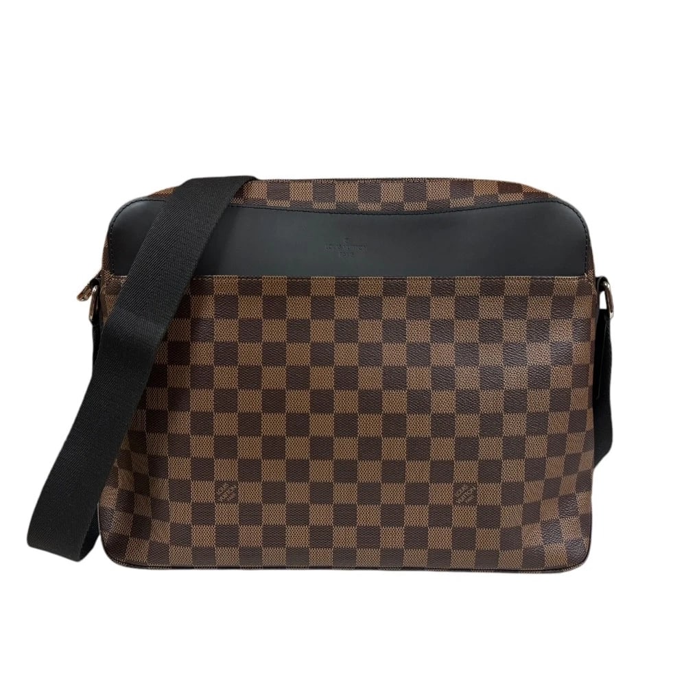 LOUIS VUITTON SHOULDER BAG DAMIER CANVAS: LOUIS VUITTON Shoulder Bag Damier canvas Brand: LOUIS VUITTON Type: Shoulder Bag Material/Exterior Material: Damier canvas Color/Exterior Color: Brown / black Size: W14.0 x H10.8 x D3.1inch