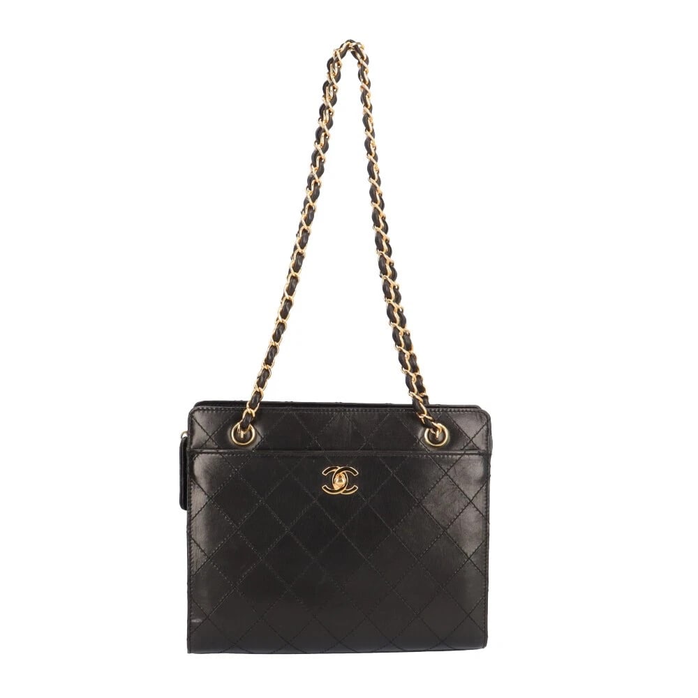 CHANEL SHOULDER BAG LAMBSKIN CHAIN: CHANEL Shoulder Bag lambskin Chain Brand: CHANEL Type: Shoulder Bag Material/Exterior Material: lambskin Color/Exterior Color: black Size: W9.8 x H8.5 x D3.5inch Shoulder:26.4inch 