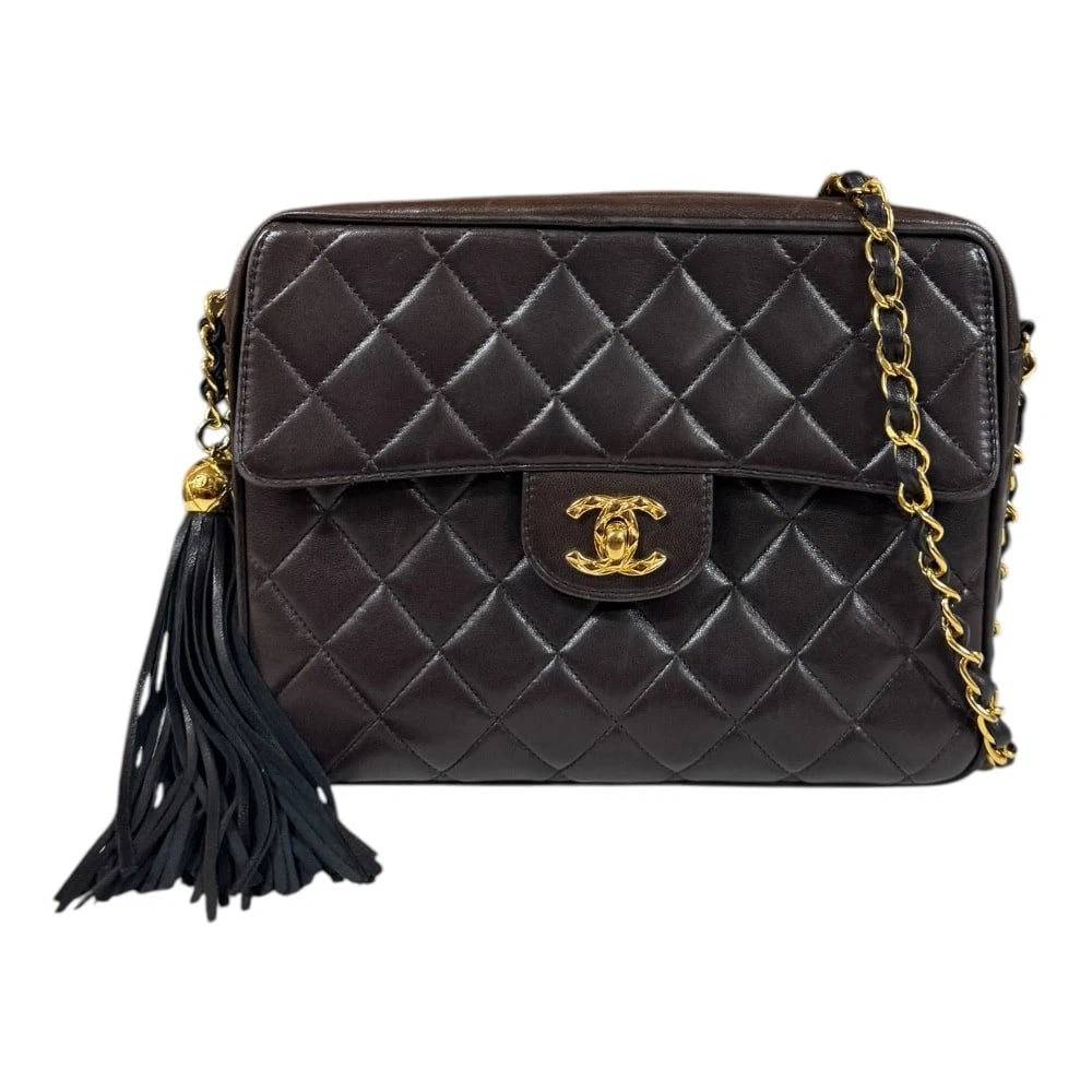CHANEL SHOULDER BAG CROSS BODY LAMBSKIN: CHANEL Shoulder Bag Cross Body lambskin Brand: CHANEL Type: Shoulder Bag Material/Exterior Material: lambskin Color/Exterior Color: black Size: W9.1 x H7.1 x D2.8inch Shoulder:45.7inch 