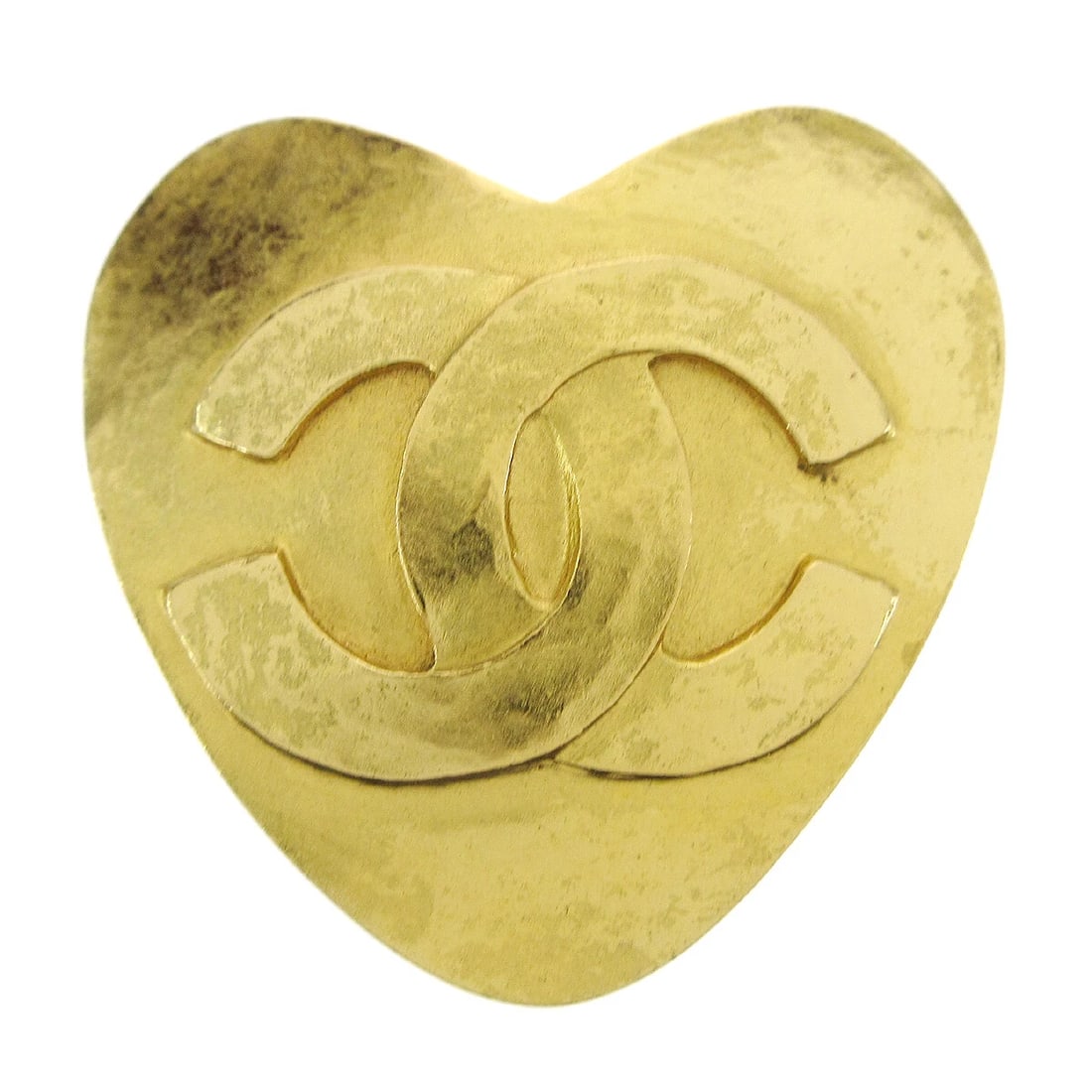 CHANEL HEART BROOCH GOLD: Chanel Heart Brooch Gold Brand: CHANEL Type/Style: Brooch Material: Gold-plated, Color: Gold Size: W 4.5 x H 4.7 cm Accessories: None Accessories Notice: When purchasing pre-owned goods,