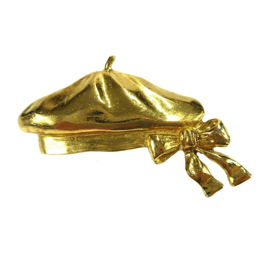 CHANEL HAT BOW BROOCH PIN GOLD: Chanel Hat Bow Brooch Pin Gold Brand: CHANEL Type/Style: Brooch Material: Gold-plated, Color: Gold Size: W 5.5 x H 3.8 cm Accessories: None Accessories Notice: When purchasing pre-owned