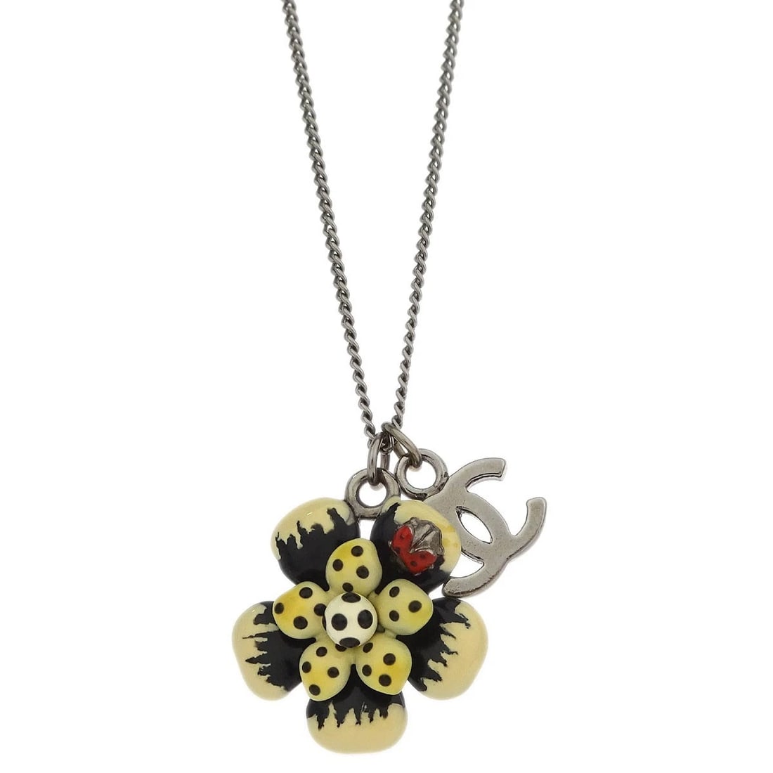 CHANEL FLOWER PENDANT NECKLACE SILVER: Chanel Flower Pendant Necklace Silver Brand: CHANEL Type/Style: Necklace Material: Silver Plated, Color: Silver, White Size: Chain(Overall) : 45.0 cm Top : W 1.9 x H 2.0 cm Accessories: None