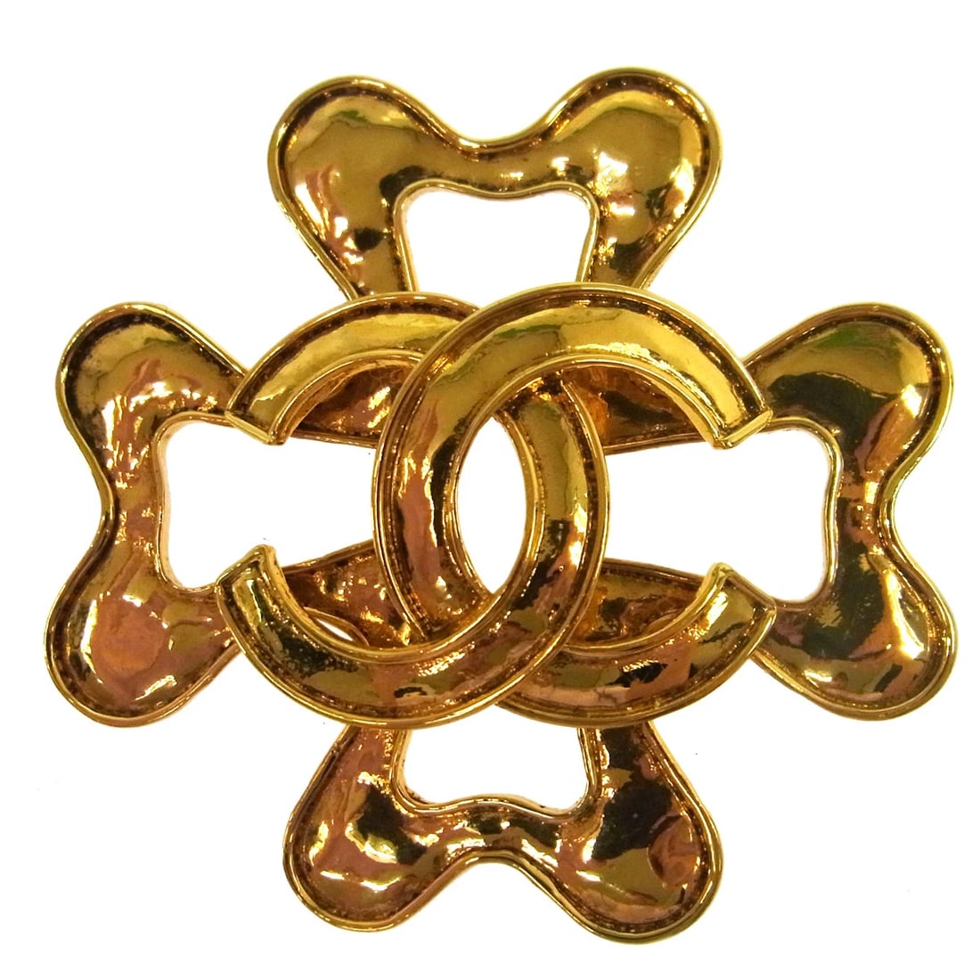 CHANEL CLOVER BROOCH PIN GOLD: Chanel Clover Brooch Pin Gold Brand: Chanel Type/Style: Brooch Material: Gold-tone, Color: Gold Size: W 6.8 x H 6.8 cm Accessories: None Accessories Notice: When purchasing pre-owned goods,