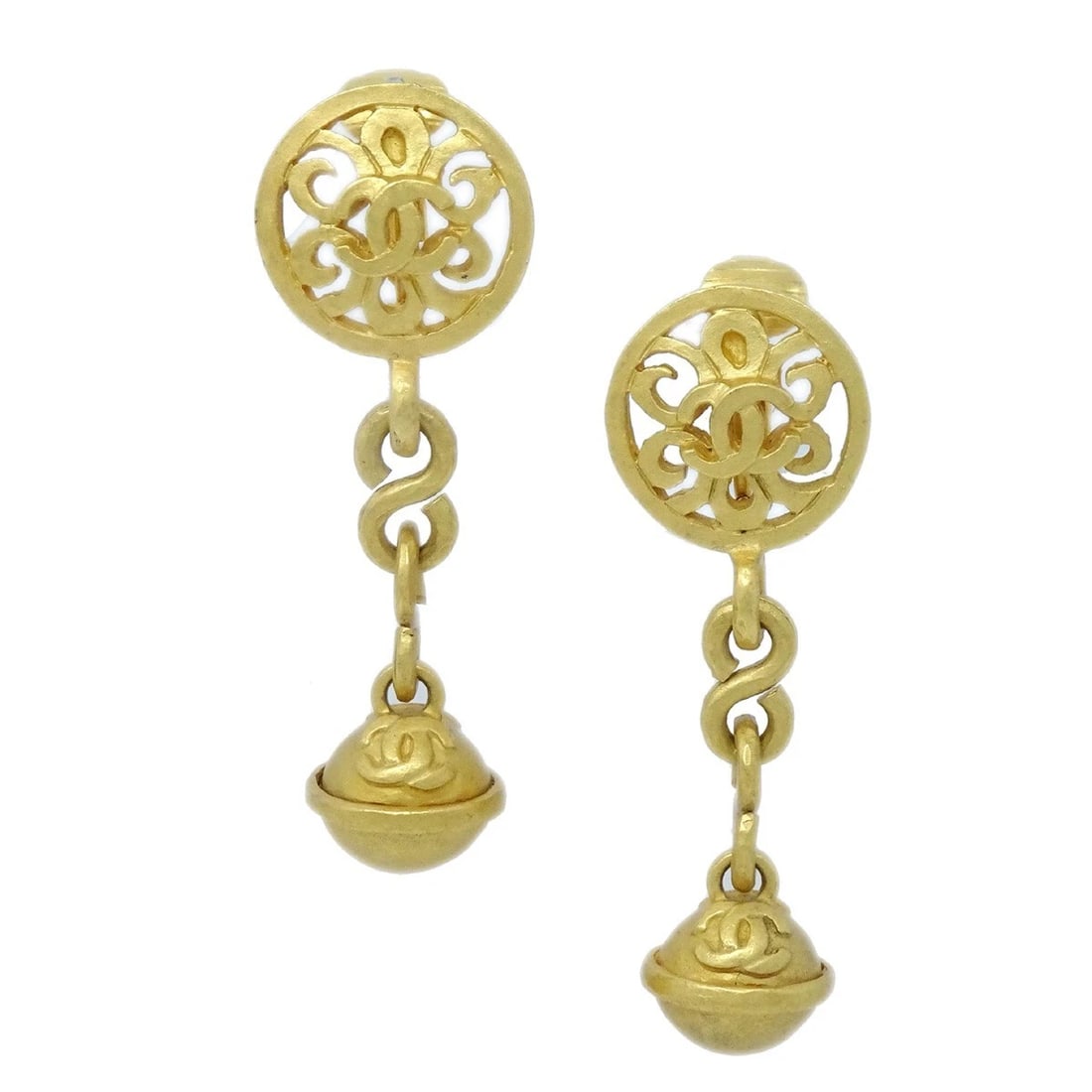 CHANEL BELL DANGLE EARRINGS CLIP-ON GOLD: Chanel Bell Dangle Earrings Clip-On Gold Brand: Chanel Type/Style: Earrings Material: Gold-plated, Color: Gold Size: W 1.7 x H 5.2 cm Accessories: None Accessories Notice: When purchasing